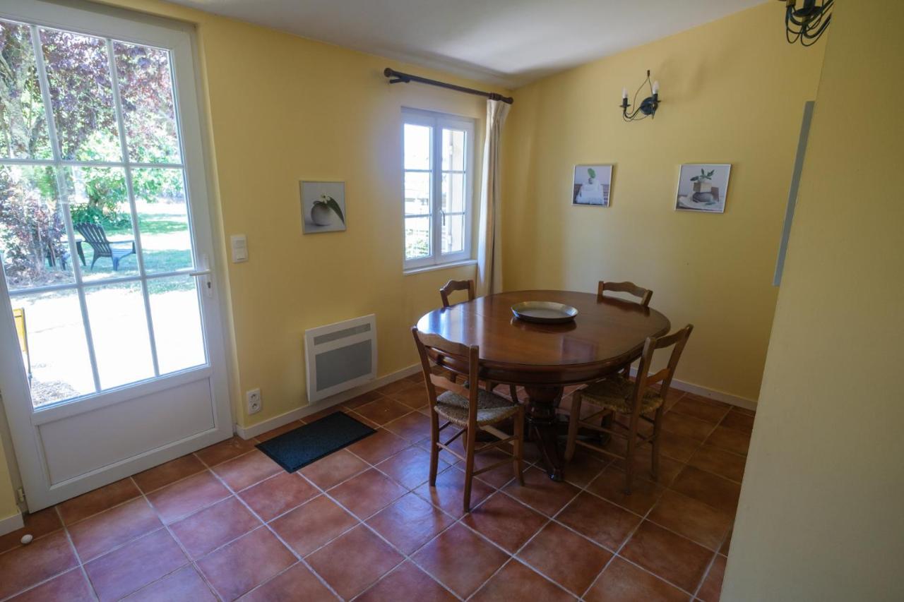 Gites Le Mathelin Lamothe-Montravel Екстер'єр фото