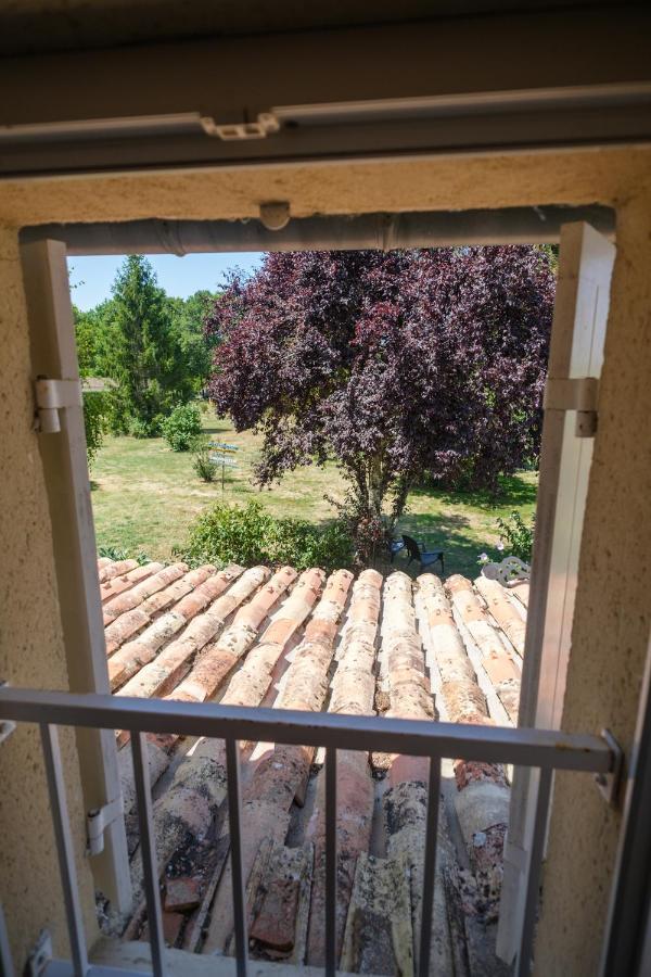 Gites Le Mathelin Lamothe-Montravel Екстер'єр фото